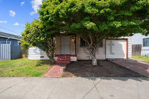 365 S 38th St Photo 1