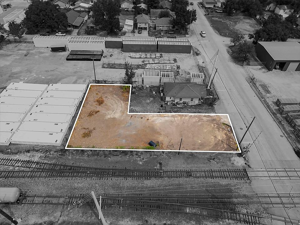 1st image of 314 S Main St