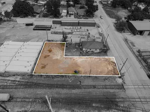 314 S Main St, Galena Park, TX 77547