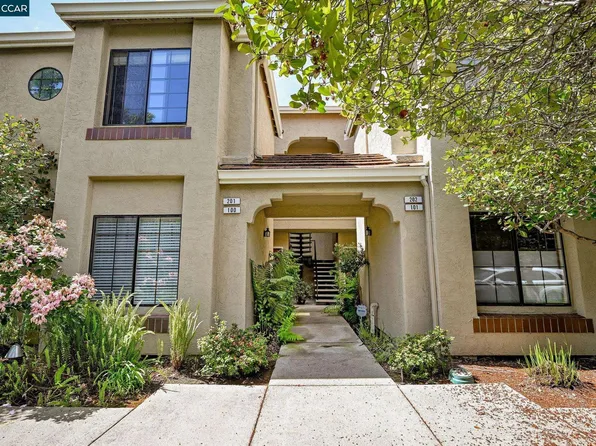 5012 Lakeview Dr Unit 201, San Ramon, CA 94582
