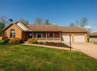 21735 Star Lite Dr, West Lafayette, OH 43845