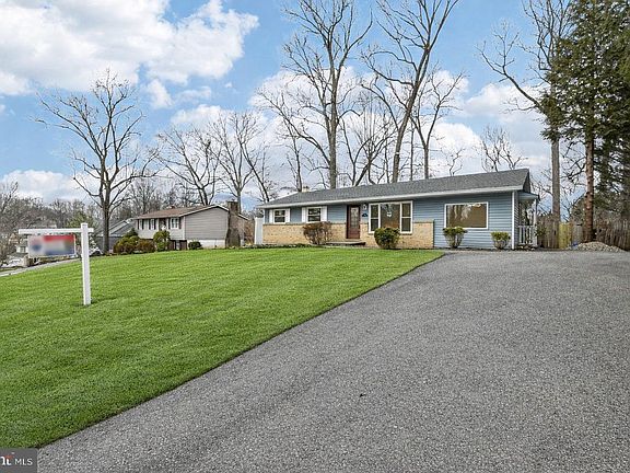 5th image of 5806 Miriam Dr
