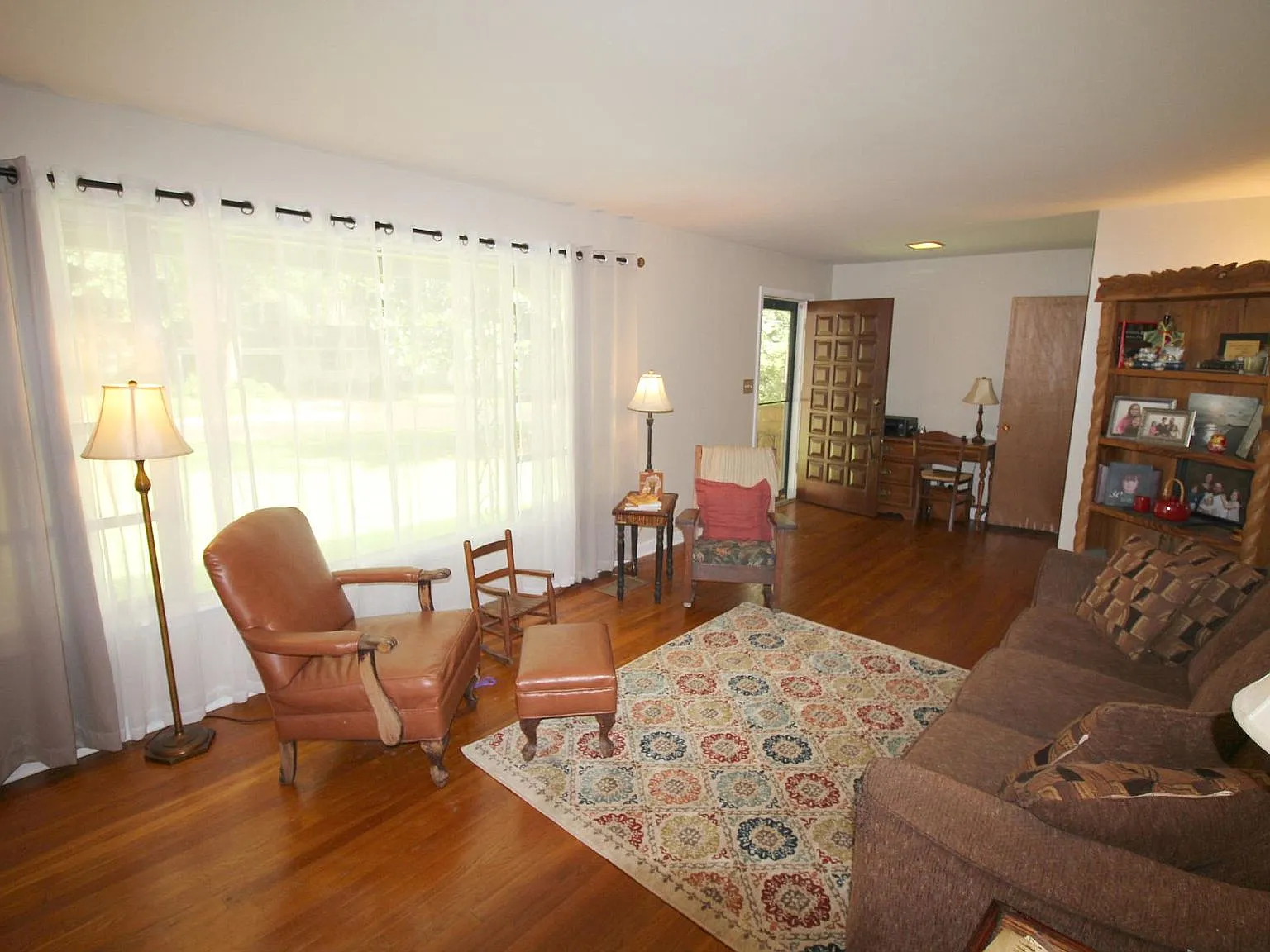 5417 Wayneland Dr — Photo 4