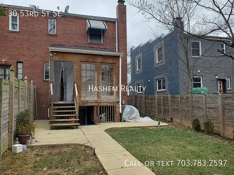 30 53rd St SE — Photo 30
