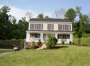 3048 Willowbrook Dr, Bridgeville, PA