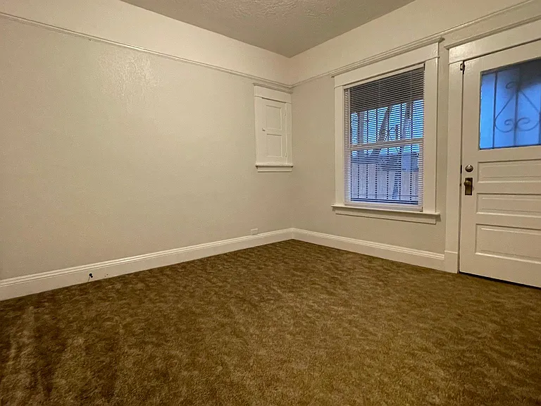 1516 SE Alder St — Photo 27