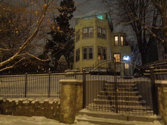 2nd image of 9122 S Longwood Dr APT 3