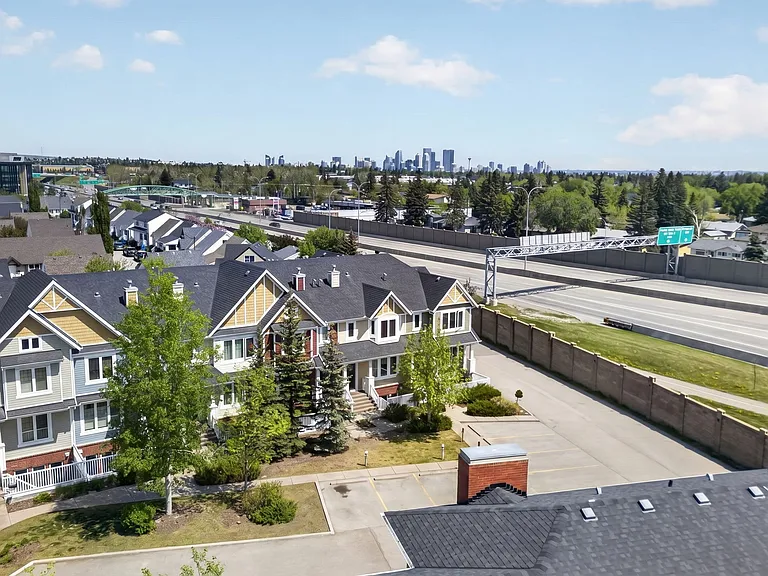 46 Mike Ralph Way SW #46 — Photo 3