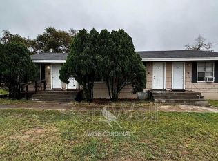 722 N Broadway St #C, Post, TX 79356