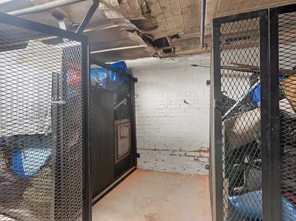 391 Central Avenue image 17 of 25