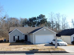 5721 Eagles Feather Ln, Riverdale, GA 30274