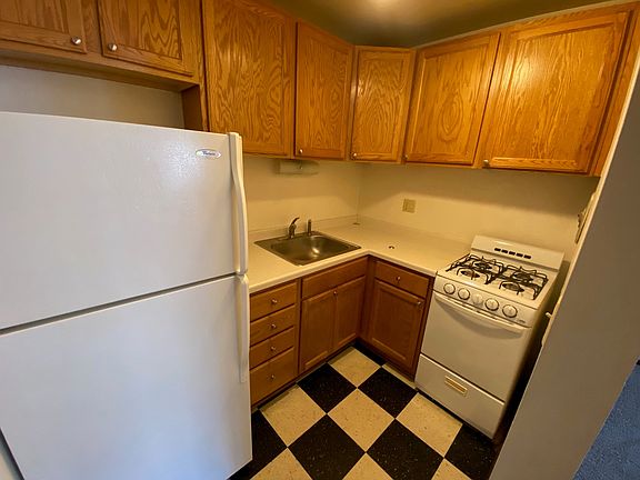 4th image of 2630 N Murray Ave #13523020
