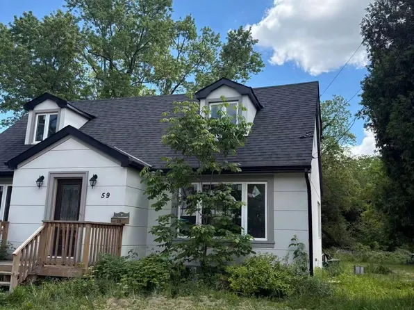 59 Ann St, Hamilton, ON L9H 2N4