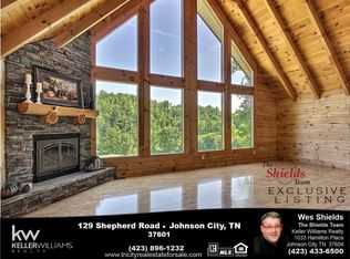 129 Shepherd Rd, Johnson City, TN 37601