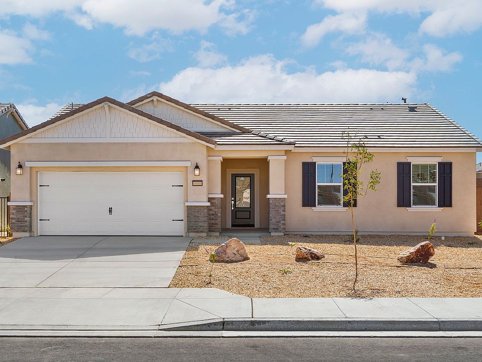 You ll LOVE living in Desert Willow Village.