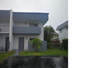 7955 SW 6th St, Pompano Beach, FL 33068