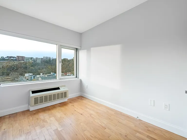 1701 Park Ave #902 — Photo 14