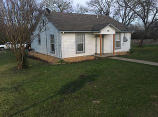 116 N Buckskin St, Farmersville, TX 75442