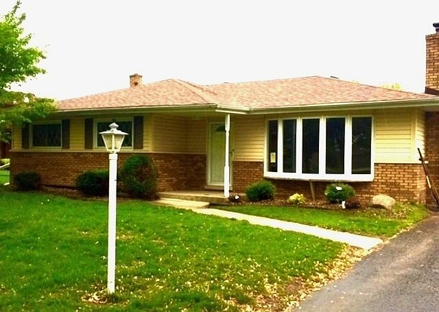 1st image of 18315 De Jong Ln