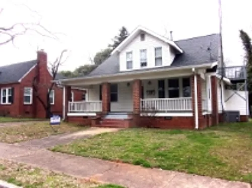 411 N Confederate Ave Photo 1
