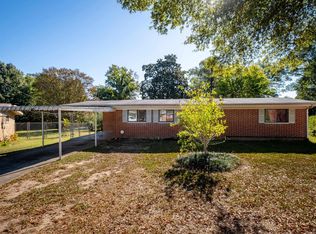 17 Sunnydale Dr, Little Rock, AR 72209