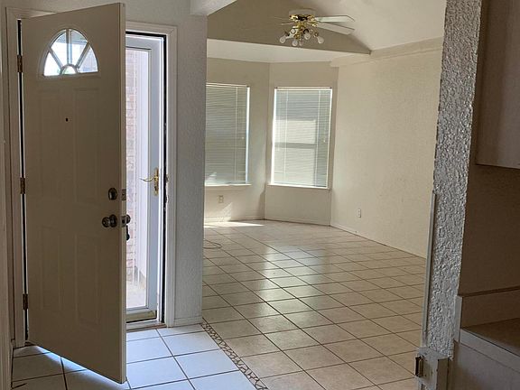 3rd image of 12072 Jose Cisneros Dr