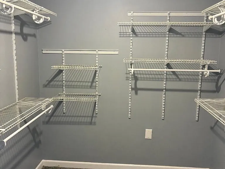 6565 Emerald Pointe Cir — Photo 10
