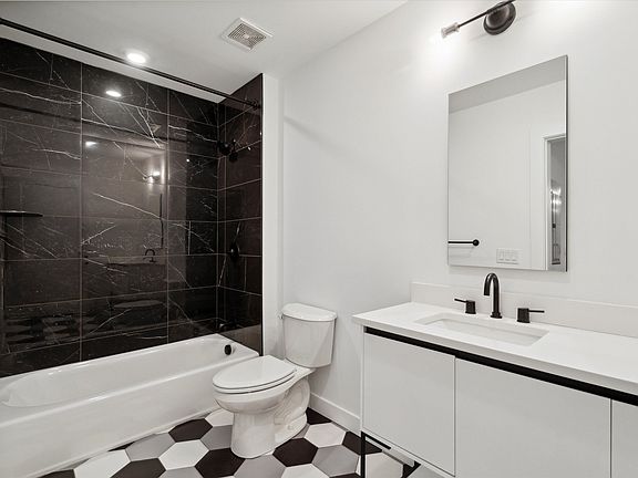 3rd image of 2636 E York St #503