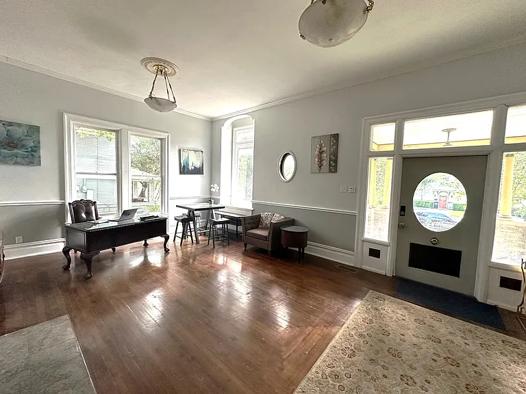 4503 Junius St — Photo 7