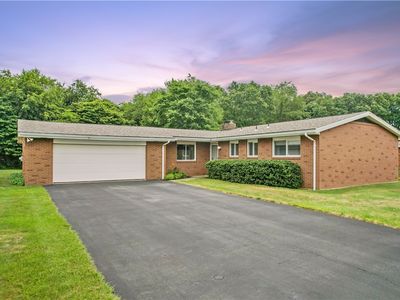 1001 Doral Dr, Butler, PA, 16001