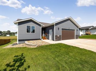 3317 Blackpowder Rd, Rapid City, SD 57703
