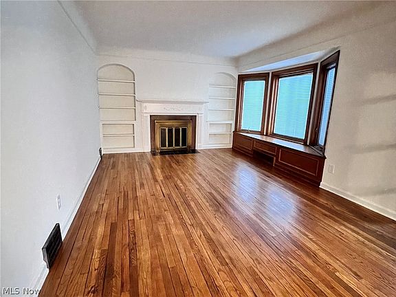 4th image of 3923 Monticello Blvd