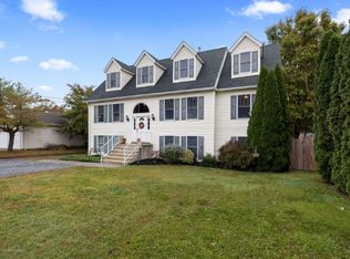 415 Lighthouse Dr, Manahawkin, NJ 08050