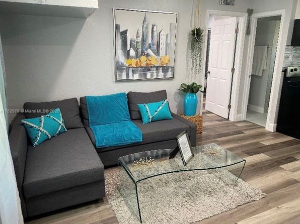 3011 Broadway #3