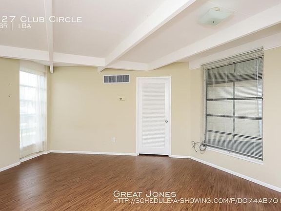 4th image of 927 Club Cir