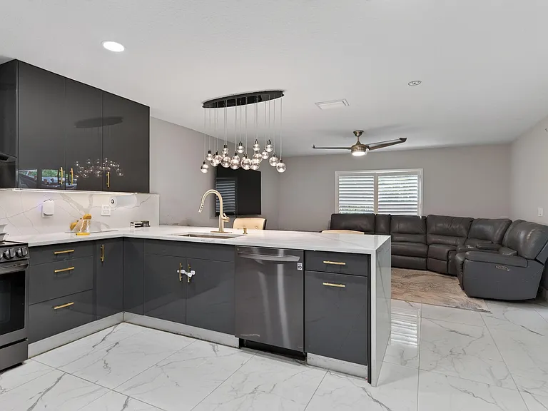 6544 Adriatic Way — Photo 6