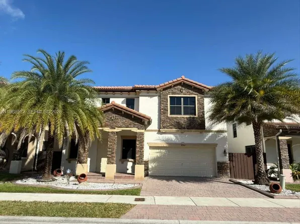 9947 NW 86th Ter, Doral, FL 33178