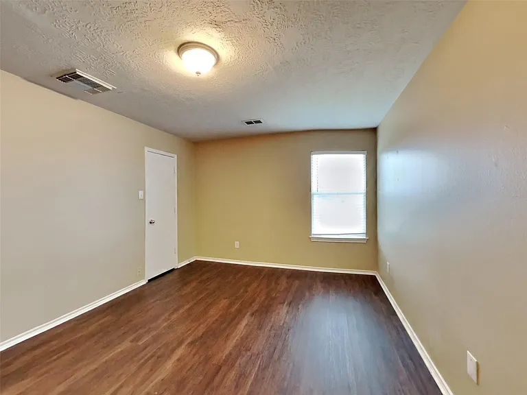 8030 Echinacea Dr — Photo 14