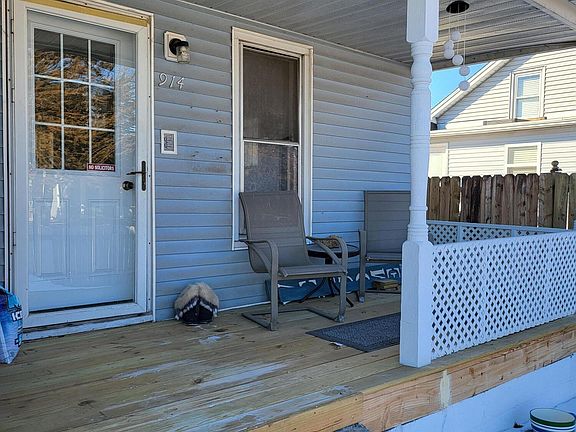 5th image of 914 Cypress St