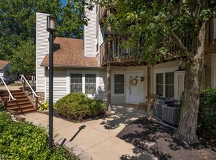 28300 Detroit Rd APT C1, Westlake, OH 44145