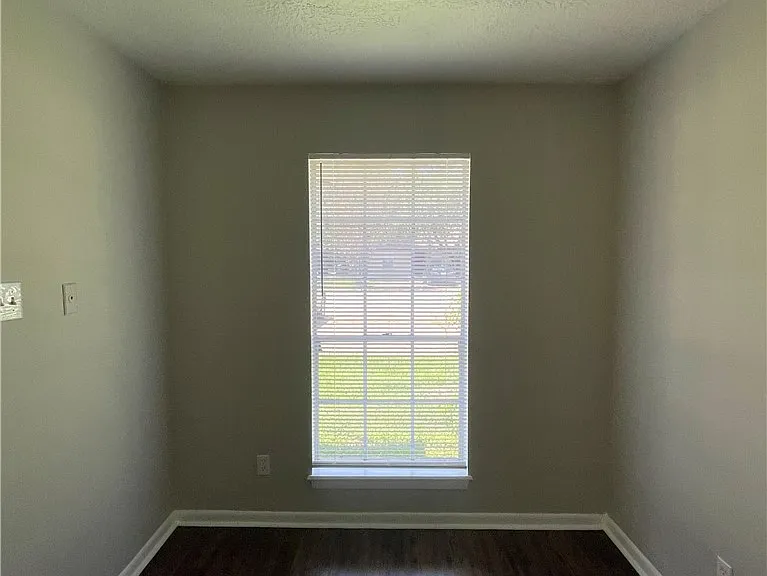 800 Concho Pl — Photo 5