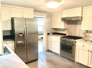 31 Wyoming Hts #1, Melrose, MA 02176