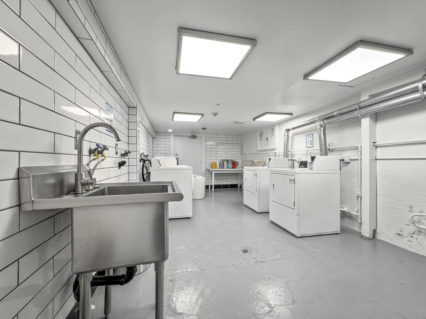San Marco Apartments — Photo 2