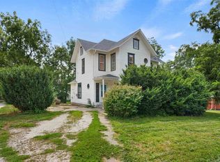 911 5th St, Wellman, IA 52356
