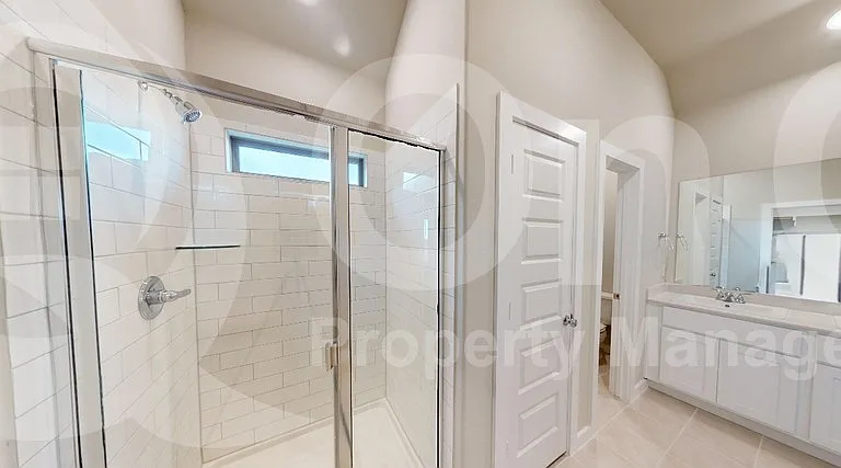 1004 Knox River Dr — Photo 23