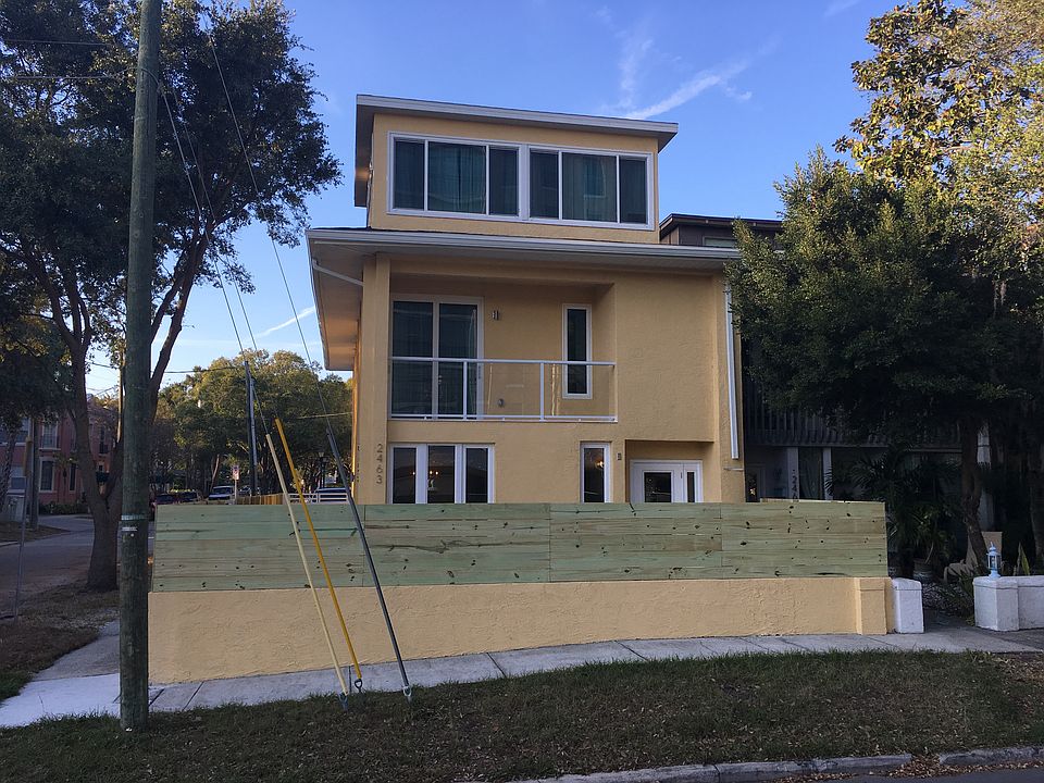 Third floor addition.