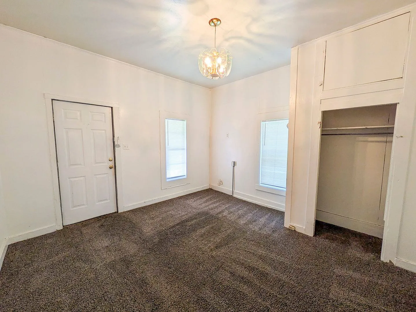 1130 Elgie Street, Beaumont, TX 77705 — Photo 3