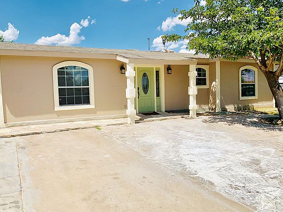 4th image of 4506 Comanche Dr