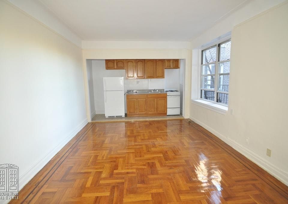 1st image of 4115 46th St APT 5L