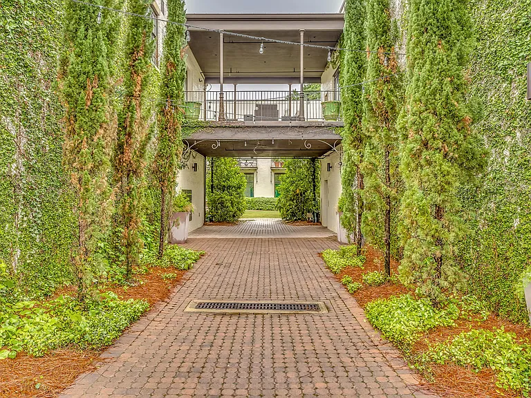 509 Cloverdale Rd #201APT-201 — Photo 13